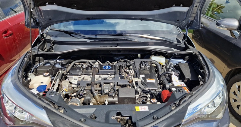 Toyota C-HR cena 88900 przebieg: 117000, rok produkcji 2020 z Czarna Woda małe 277